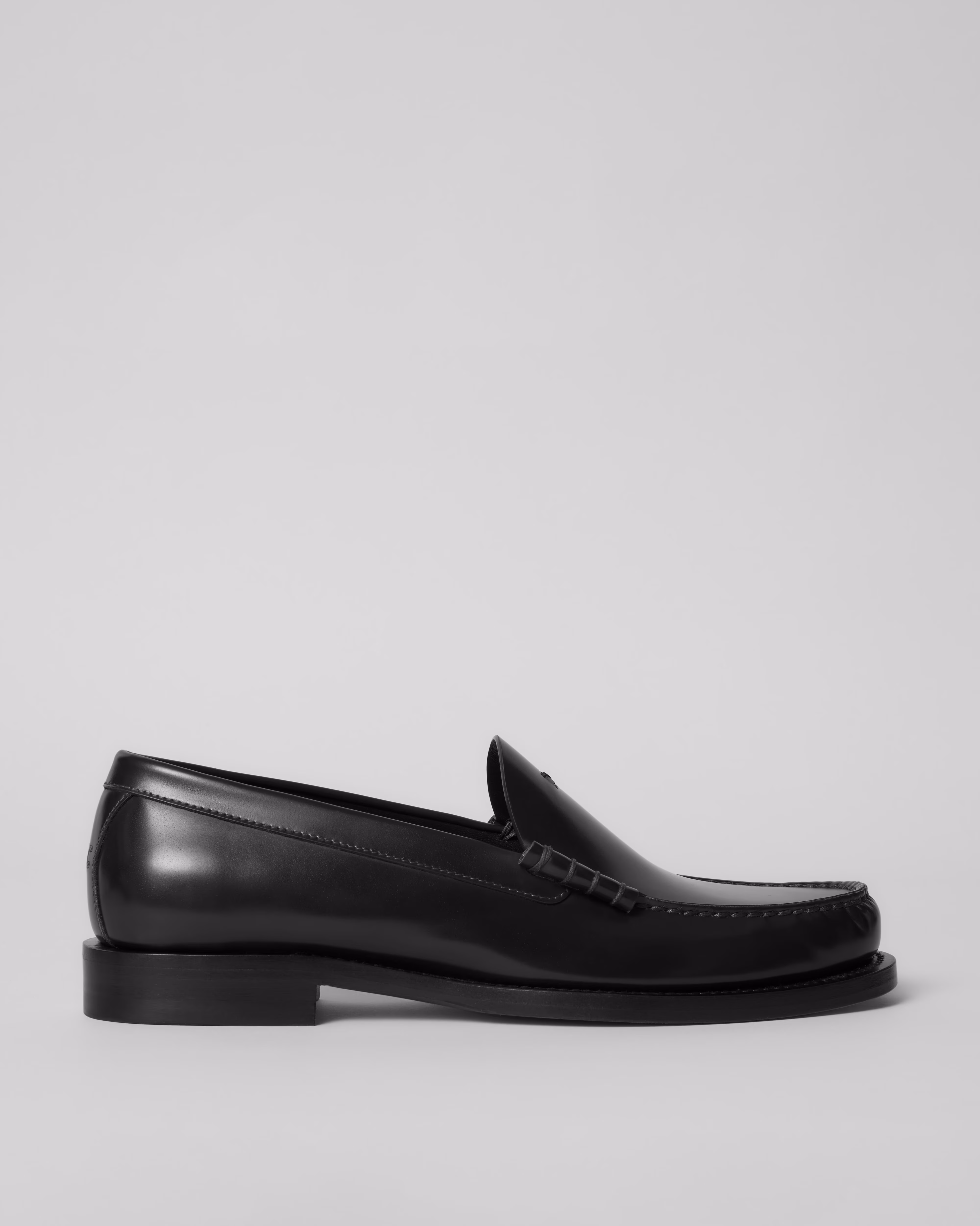 CELINE New Classic Loafer in Polished Bullskin